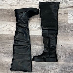 Black Over-the-Knee Women's Boots